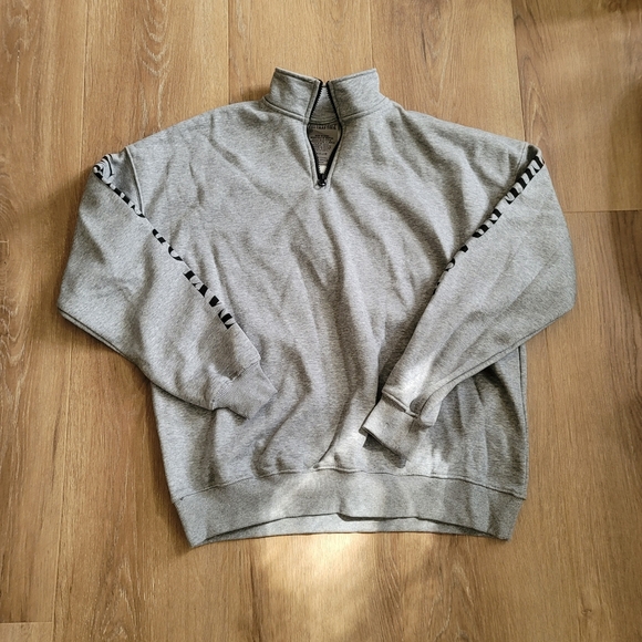 Taylor Swift Eras Tour Concert 1/4 Zip Sweater - Picture 6 of 9